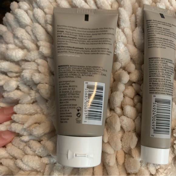 Living Proof No Frizz Nourishing Styling Cream Travel 3 pc set - Picture 6 of 8